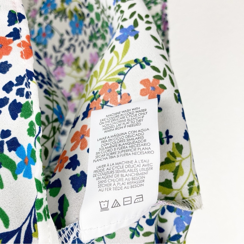 CAbi Rotation Floral Tank Size XS‎ - Picture 7 of 7